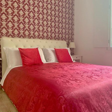 Dimora San Biagio Suites&Apartment Лечче Номер фото